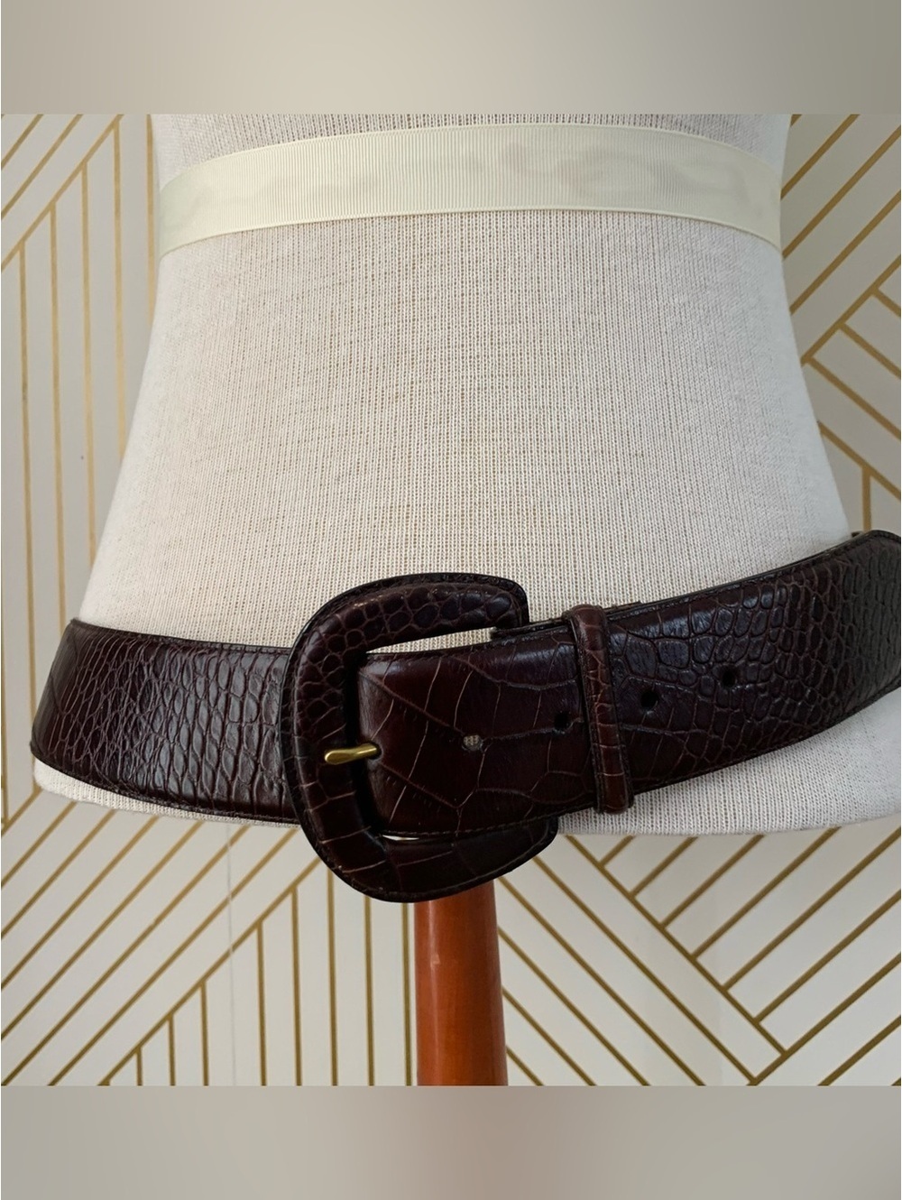 Ralph Lauren genuine leather brown crocodile alligator belt old money classic L